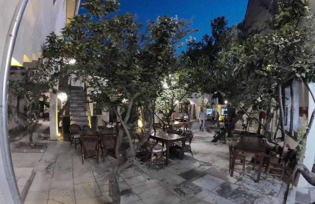 Cave Seasons Deluxe Hotel-1