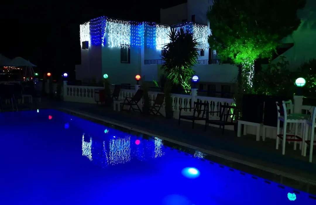 Roadhouse Boutik Otel-1