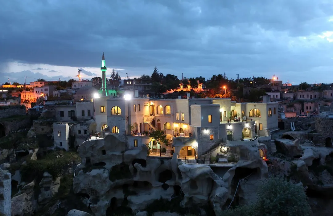 Blue Valley Cave Hotel-1