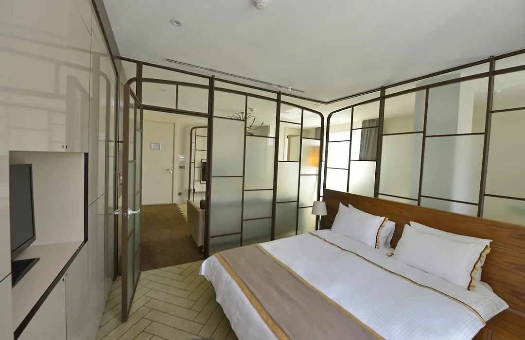 L'Onde Business Suites-1