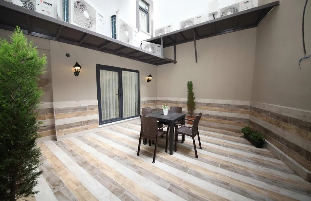 Corner Suite-1