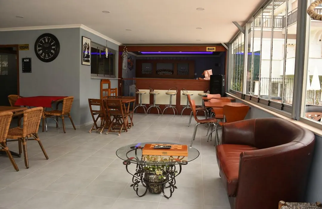 Minta Apart Hotel-1