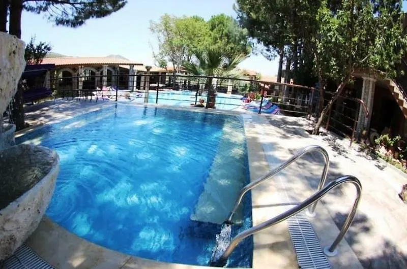 Atillas Getaway Holiday Resort-1