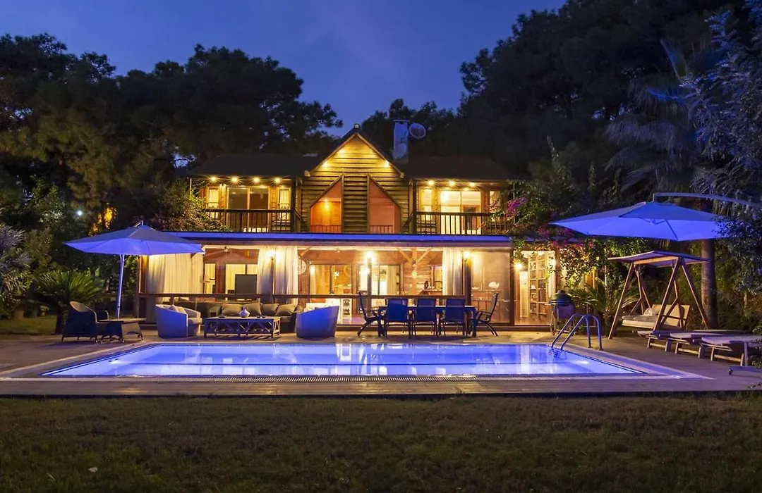 Very Special Villa 6 Bdr Great For Family Reunions-1