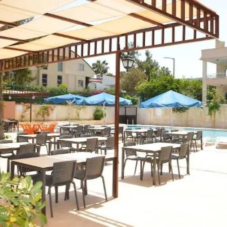 Fame Hotel-2