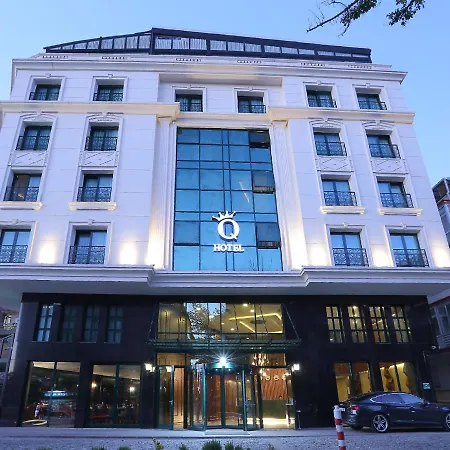 Q Hotel-3