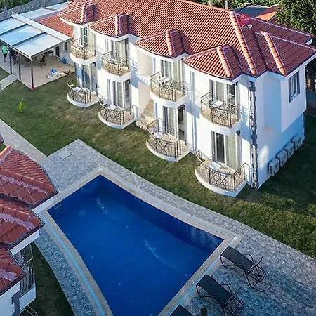 Green Boutique Selimiye-2