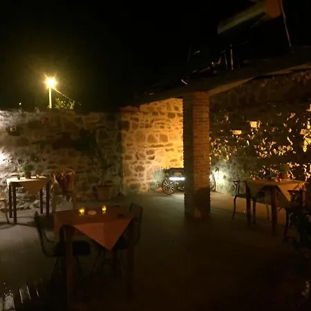 Hayat Alti Otel Ayvalik-2