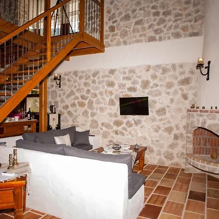 Exclusive Boutique Hotel 3-3