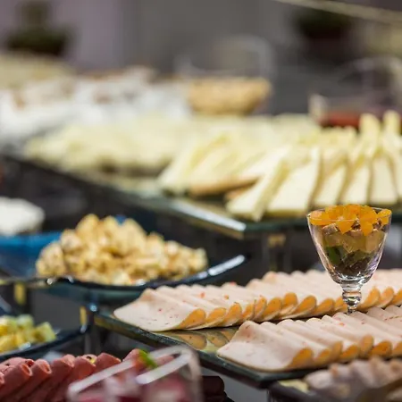 Metropolitan Hotels Taksim-2