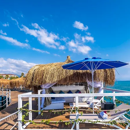 Blue Marlin Deluxe Spa&Resort-3
