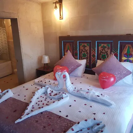 Cronos Cappadocia Cave Hotel-3