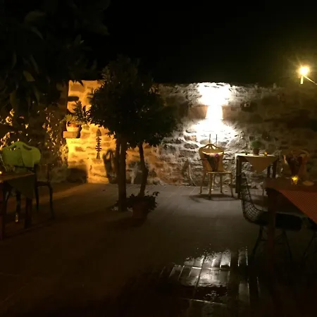 Hayat Alti Otel Ayvalik-3