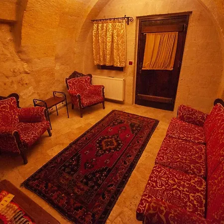 Center Cave House-2