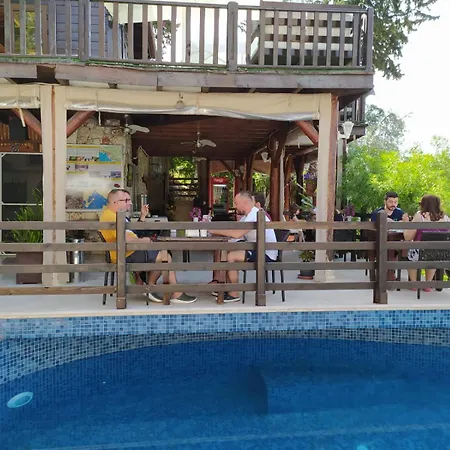 Alya Hotel Goecek-2