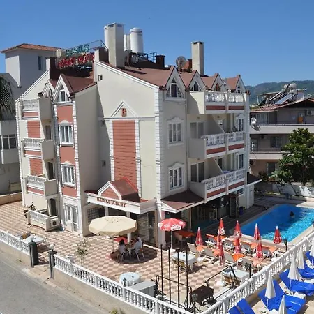 Basils Apart Hotel-3