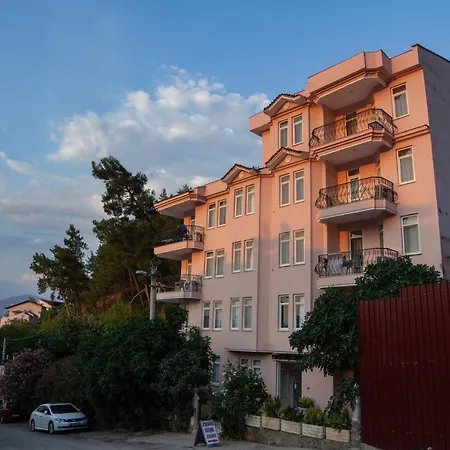 Pembe Köşk Apart Otel-3