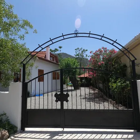 Mulberry House-2