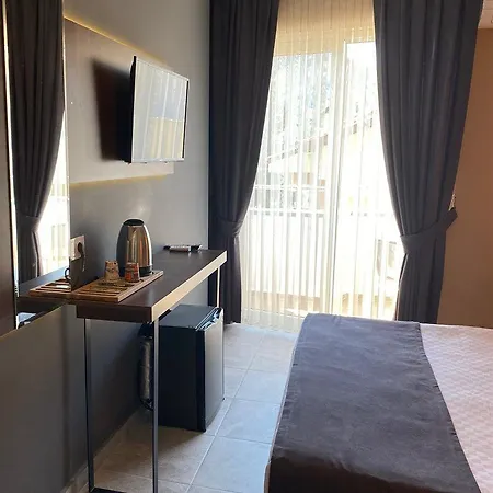 Avisos Hotel And Apartment-2