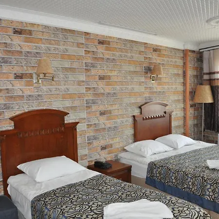 Hotel Red Rose-2