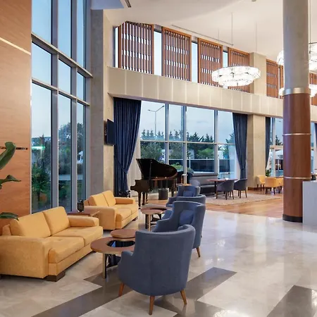 Doubletree By Hilton Istanbul Atasehir Hotel & Conference Centre-2
