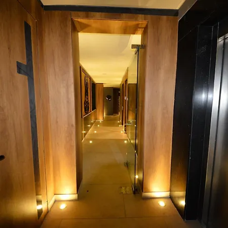 Idas Hotel (Adults Only)-3