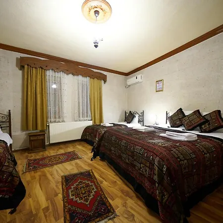 Arch Palace-3