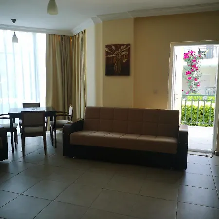 Villa Golden Garden Aparts-2