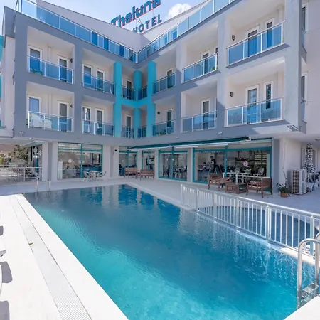 Theluna City Hotel-2