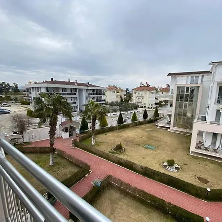Lovely 3 Bedrooms Luxury Apt With Pool And Gym-3