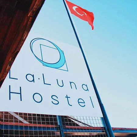 La Luna Hostel-3