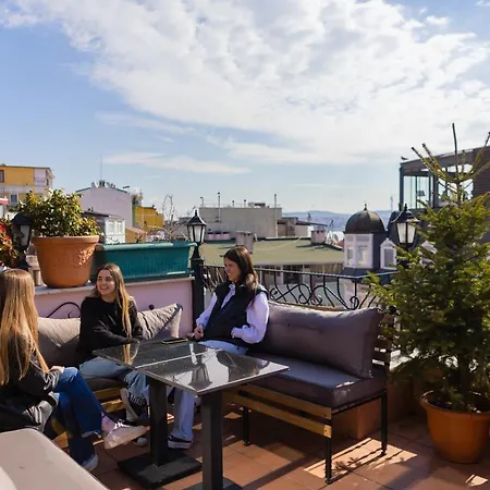 Agora Hostel-2
