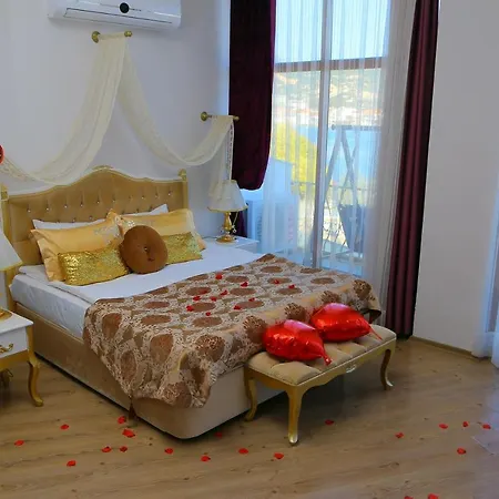 Huri & Nuri Hotel (Adults Only)-2