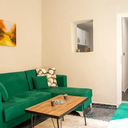 Authentic House-3