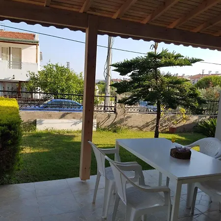 Alacati'Da Bahceli 3+1 Villa-2
