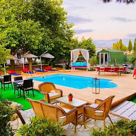 Mursel Garden Hotel-2