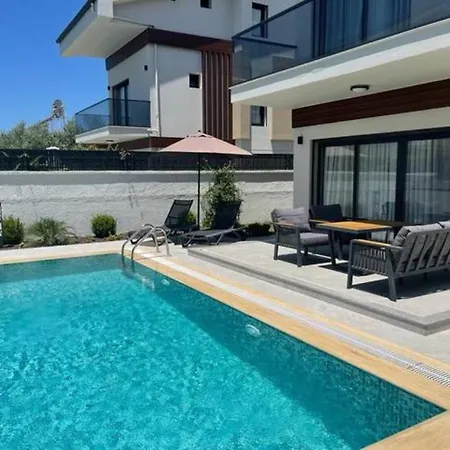 Room In Villa - Cheerfull Brand New 4 Bedrooms Villa With Pool-2