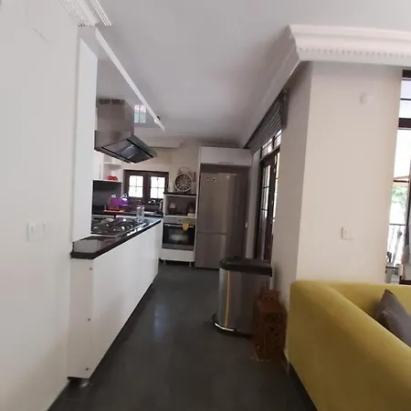 Havuz Olanagi Sunan Rahat Muestakil Villa-2