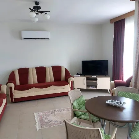Holiday House Ada-2