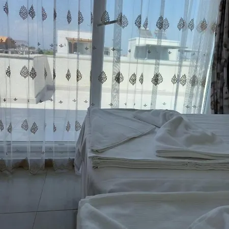 Holiday House Ada-3