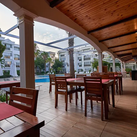 Maya Golf Hotel (Adults Only)-2