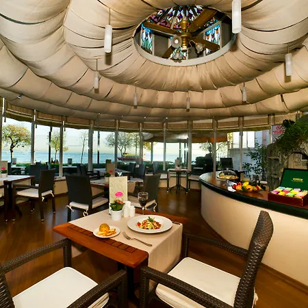 Radisson Hotel Istanbul Sultanahmet-2