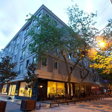 The Parma Hotel & Spa Taksim-3