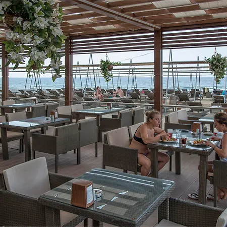 Michell Hotel & Spa (Adults Only)-2