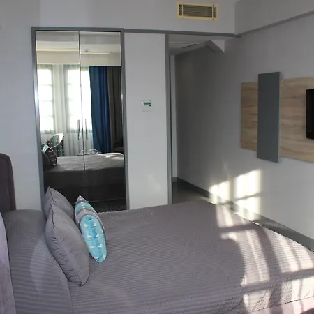 Hotel Marla-2