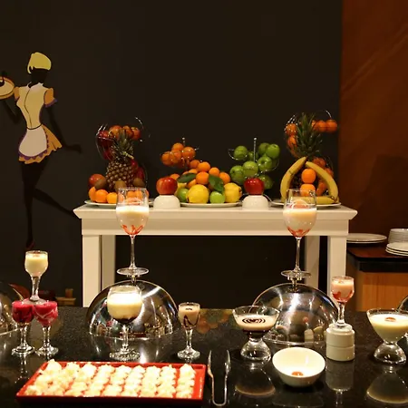 Pasaport Pier Hotel-3