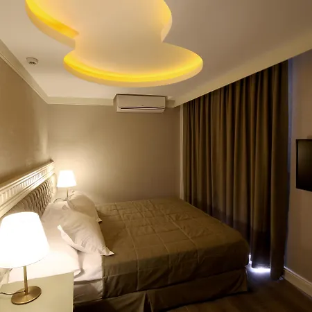 Pinehill Hotel & Suites-3