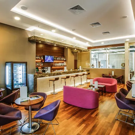 Dedeman Bostanci Istanbul Hotel & Convention Center-2