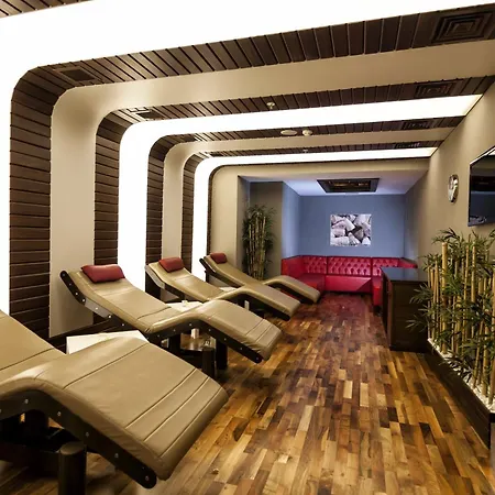 Ramada Plaza By Wyndham Izmit-2