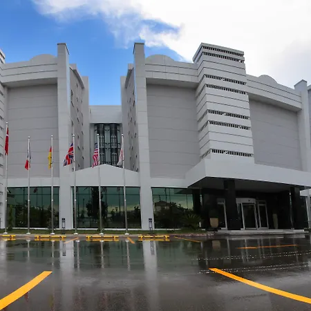 Ramada Plaza By Wyndham Izmit-3